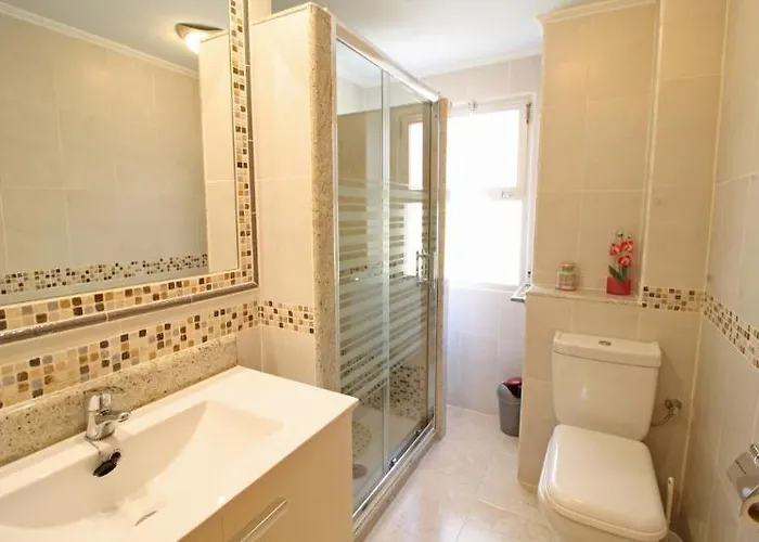 Hotel Club Costa Real 2*